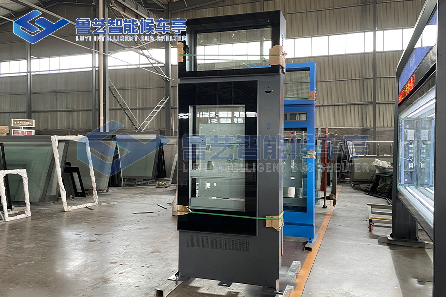 遼寧地區(qū)公交電子站牌制作完成等待發(fā)貨中